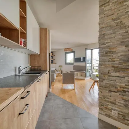 Darrell Family 4 Bdr Eiffel Tower View * Paříž